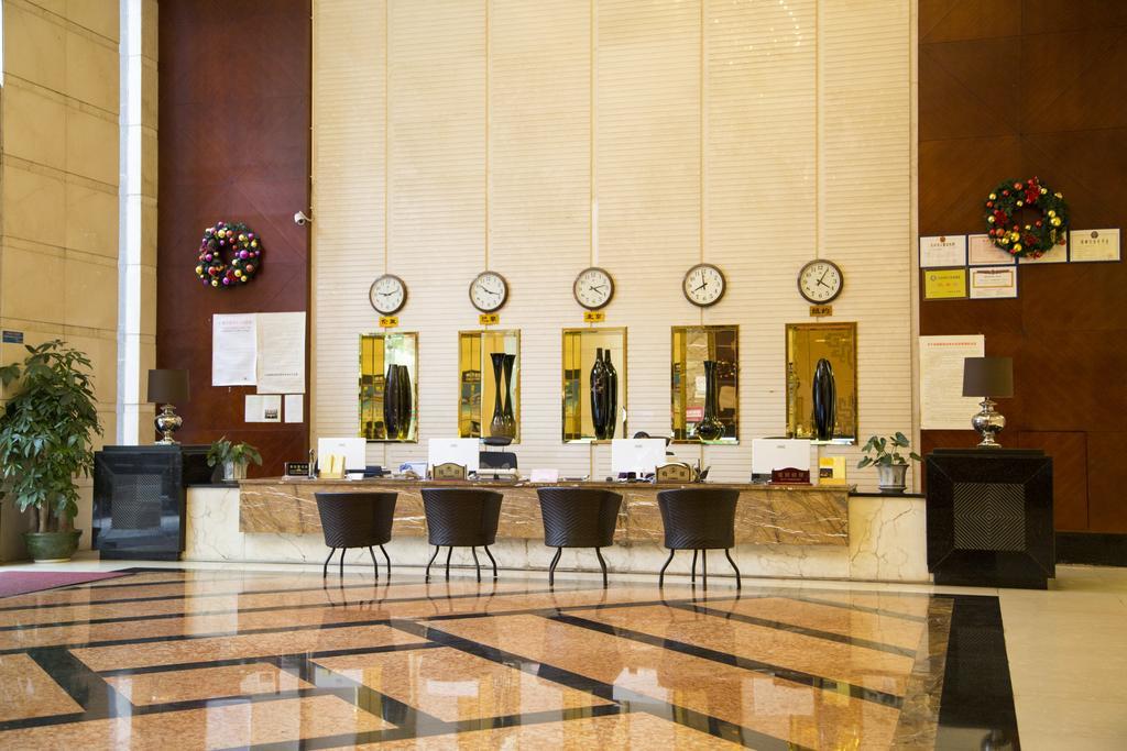 Long Zhou Grand Hotel Guangzhou Buitenkant foto