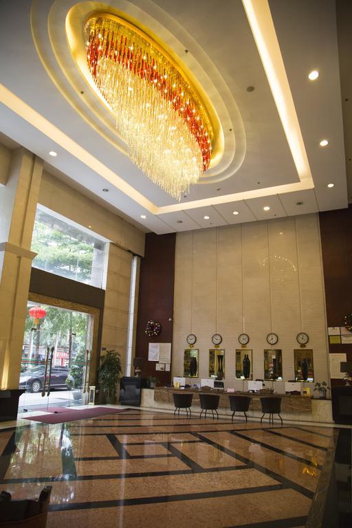 Long Zhou Grand Hotel Guangzhou Buitenkant foto