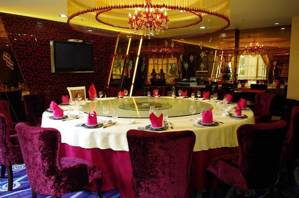 Long Zhou Grand Hotel Guangzhou Buitenkant foto