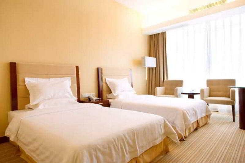 Long Zhou Grand Hotel Guangzhou Buitenkant foto