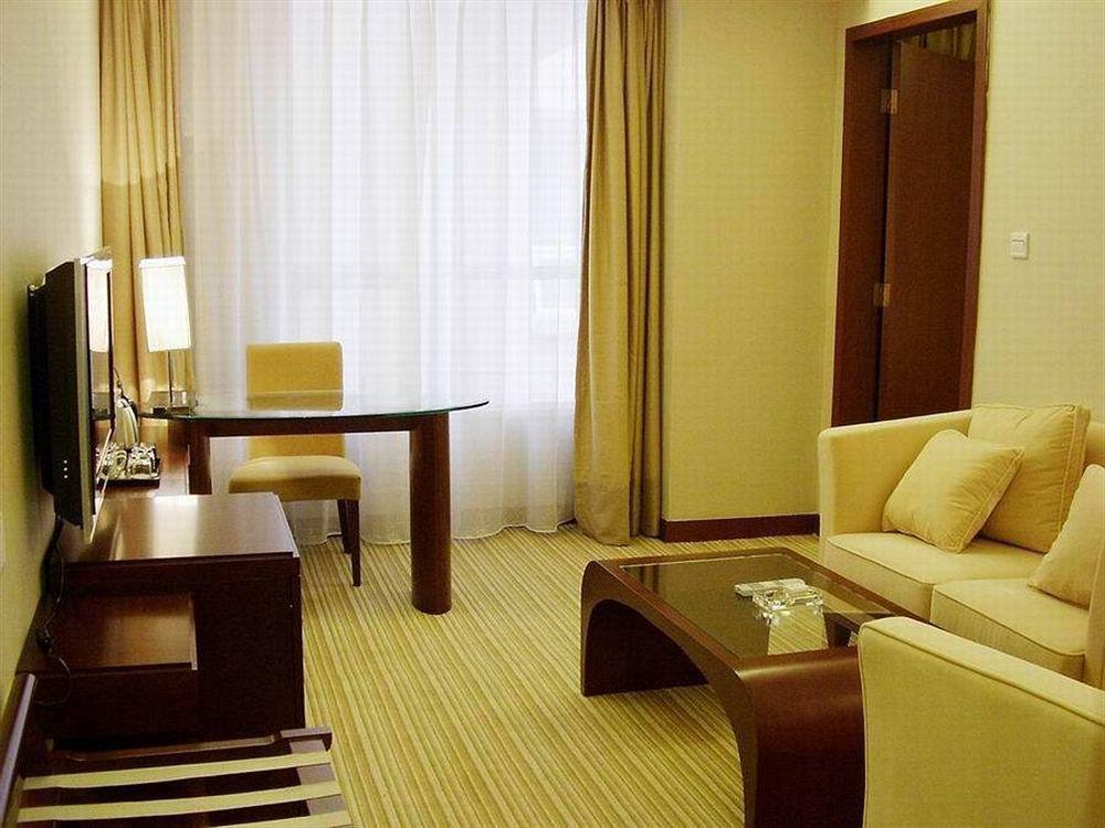 Long Zhou Grand Hotel Guangzhou Buitenkant foto